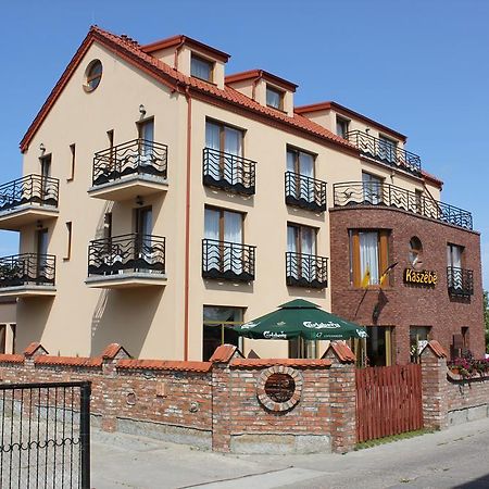 Bed and Breakfast Gosciniec Kaszebe Łeba Exterior foto